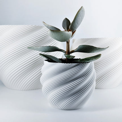 Collection image for: Planters and Accessories