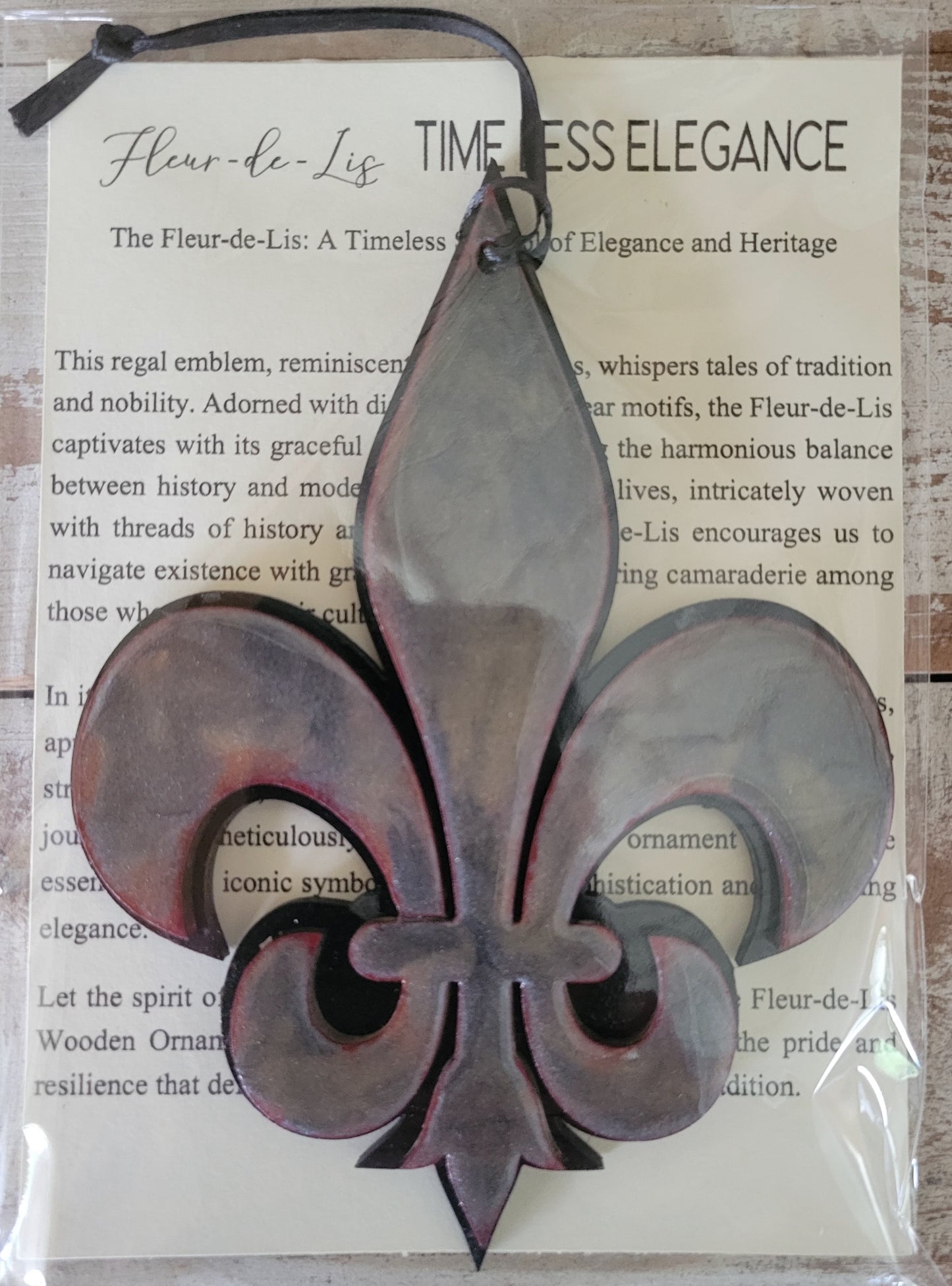 Fleur-de-lis Ornament Gold and Maroon