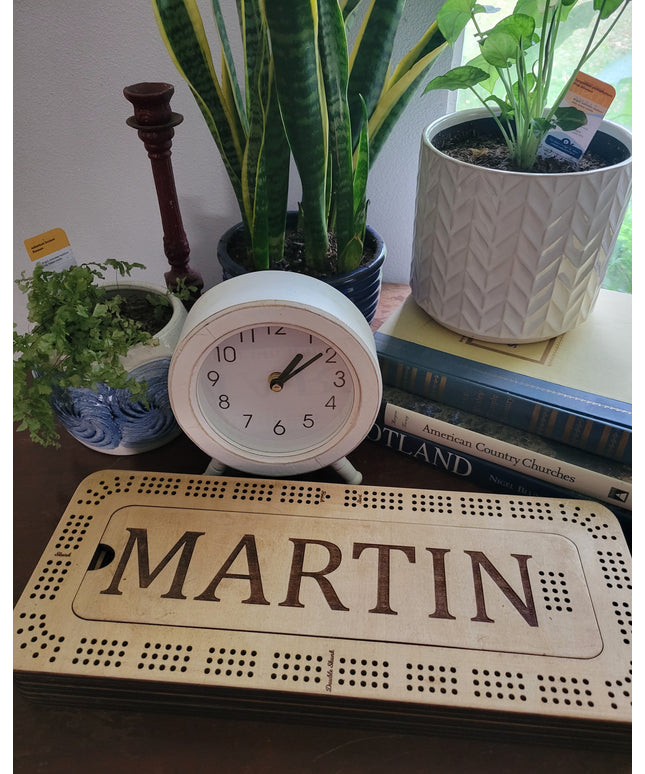 Cribbage Board  - Handcrafted Premium 8-Layer Wooden - Quality Game